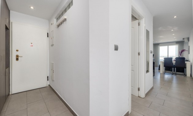 Herverkoop - Appartement / flat -
Torrevieja - Centro