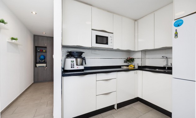 Herverkoop - Appartement / flat -
Torrevieja - Centro