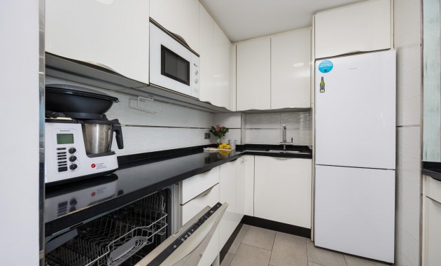 Herverkoop - Appartement / flat -
Torrevieja - Centro