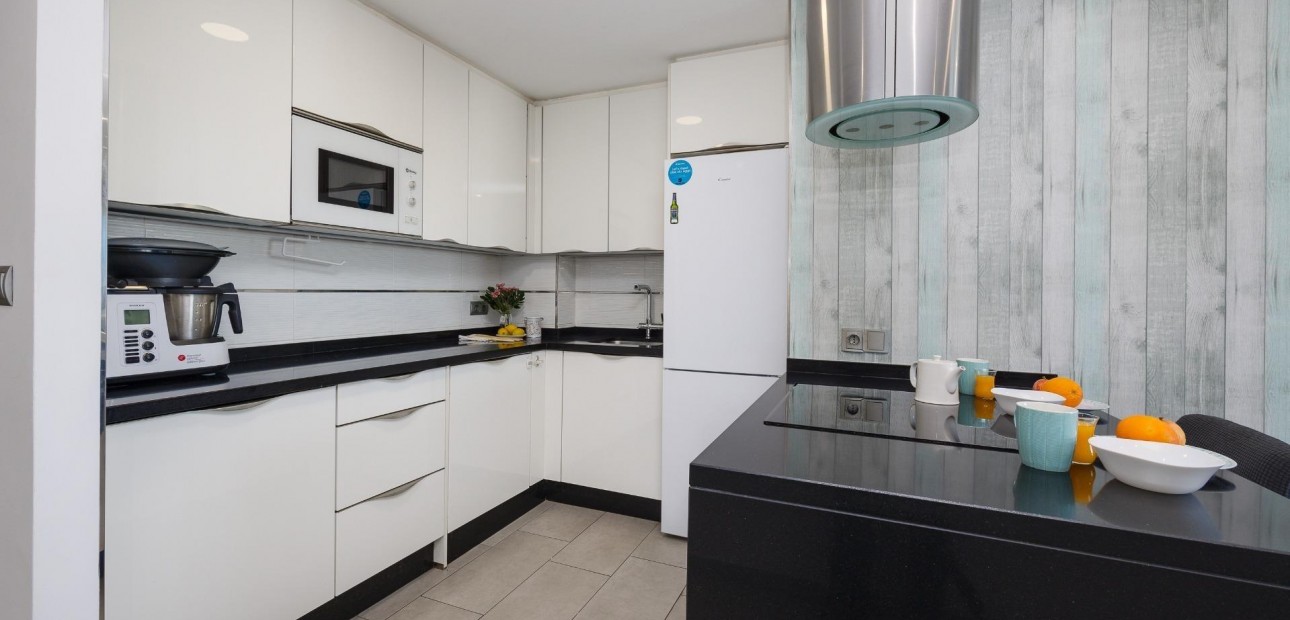 Herverkoop - Appartement / flat -
Torrevieja - Centro