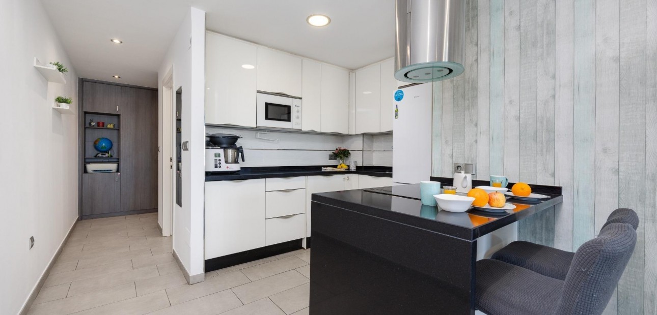 Herverkoop - Appartement / flat -
Torrevieja - Centro