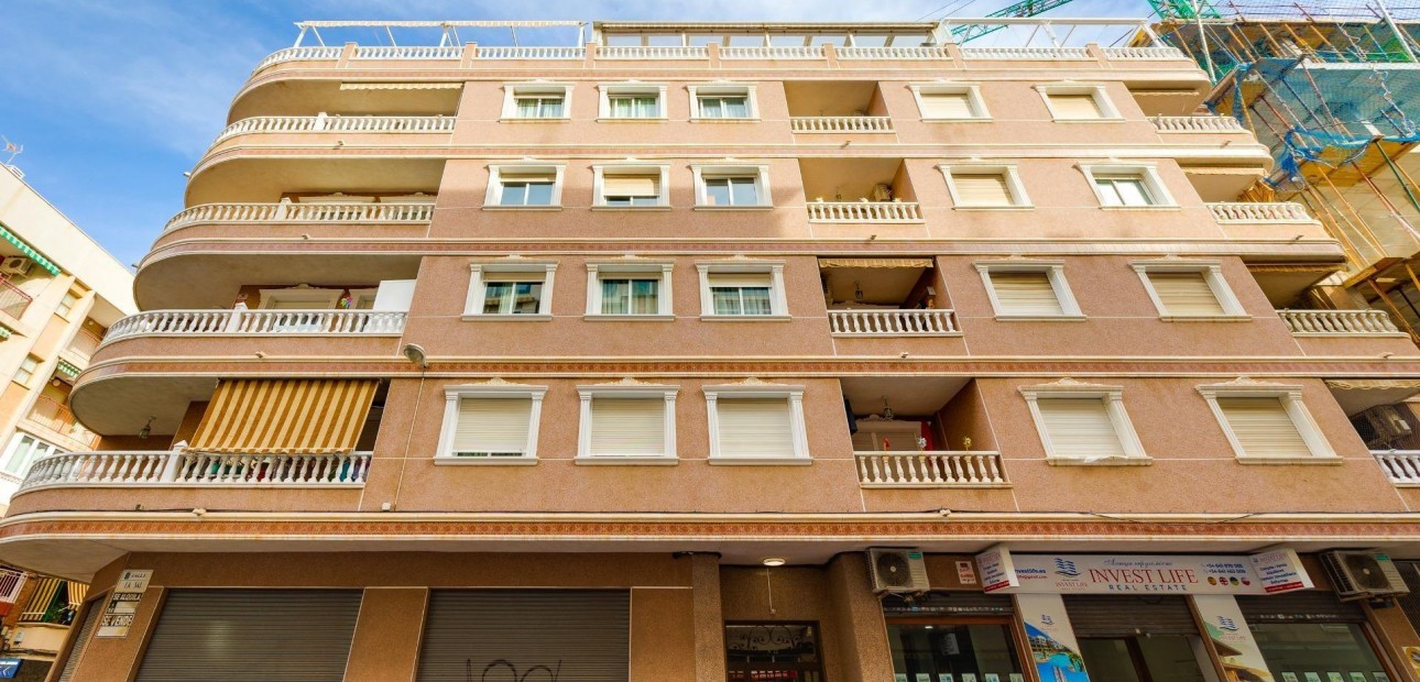 Herverkoop - Appartement / flat -
Torrevieja - Centro