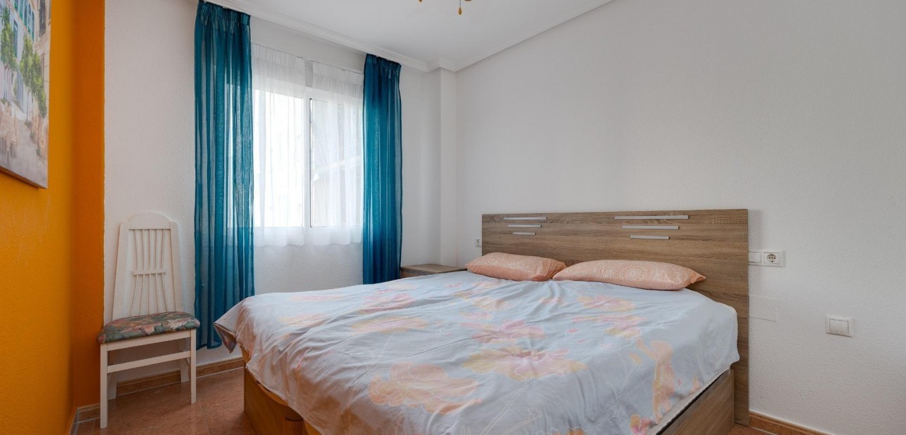 Herverkoop - Appartement / flat -
Torrevieja - Centro