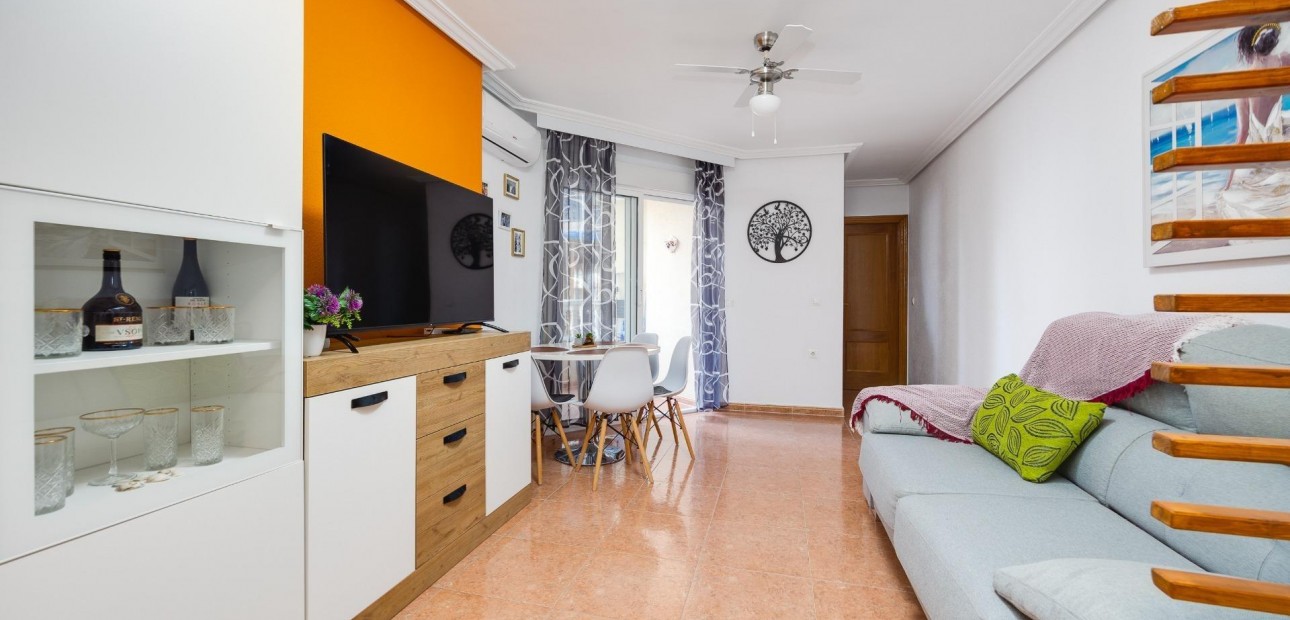 Herverkoop - Appartement / flat -
Torrevieja - Centro