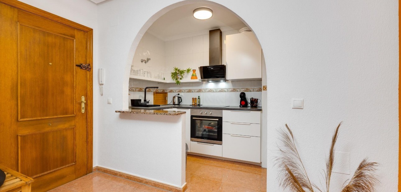 Herverkoop - Appartement / flat -
Torrevieja - Centro