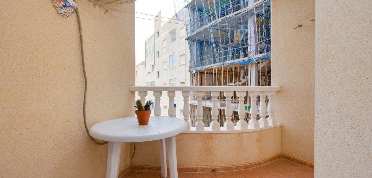 Herverkoop - Appartement / flat -
Torrevieja - Centro