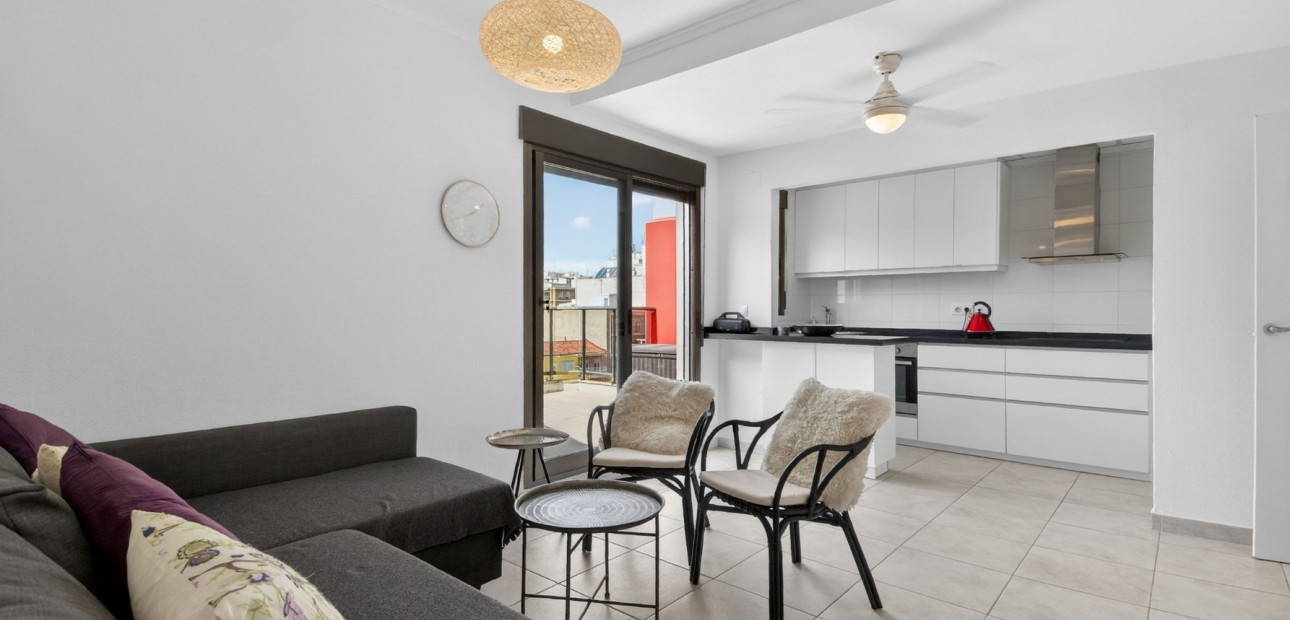 Herverkoop - Appartement / flat -
Guardamar - CENTRO