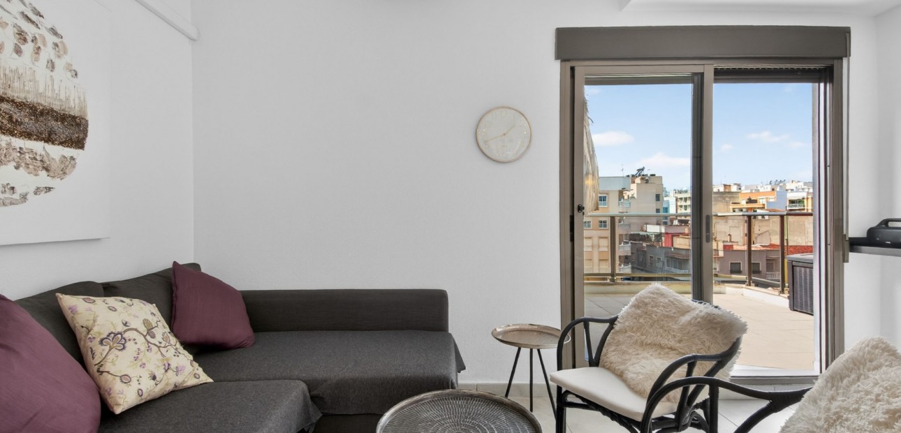 Herverkoop - Appartement / flat -
Guardamar - CENTRO