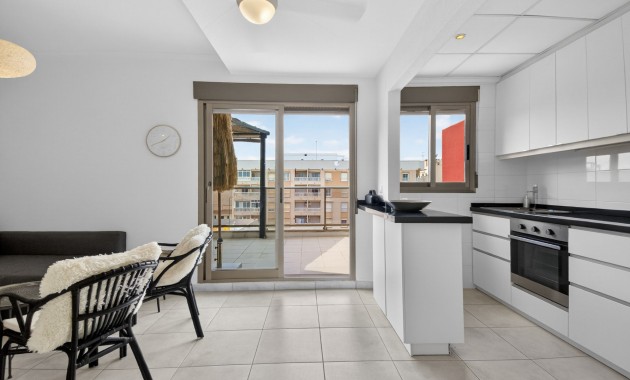 Herverkoop - Appartement / flat -
Guardamar - CENTRO