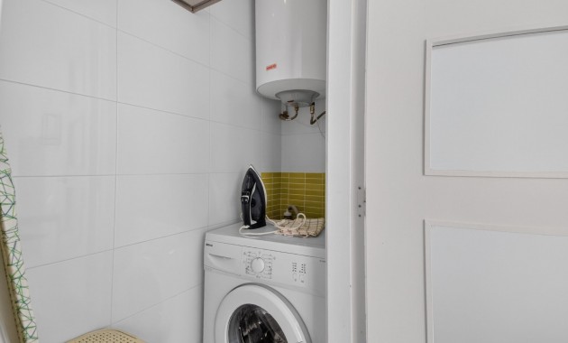 Herverkoop - Appartement / flat -
Guardamar - CENTRO