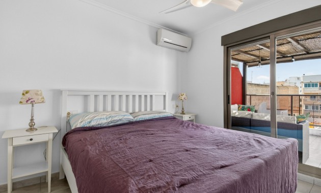 Herverkoop - Appartement / flat -
Guardamar - CENTRO