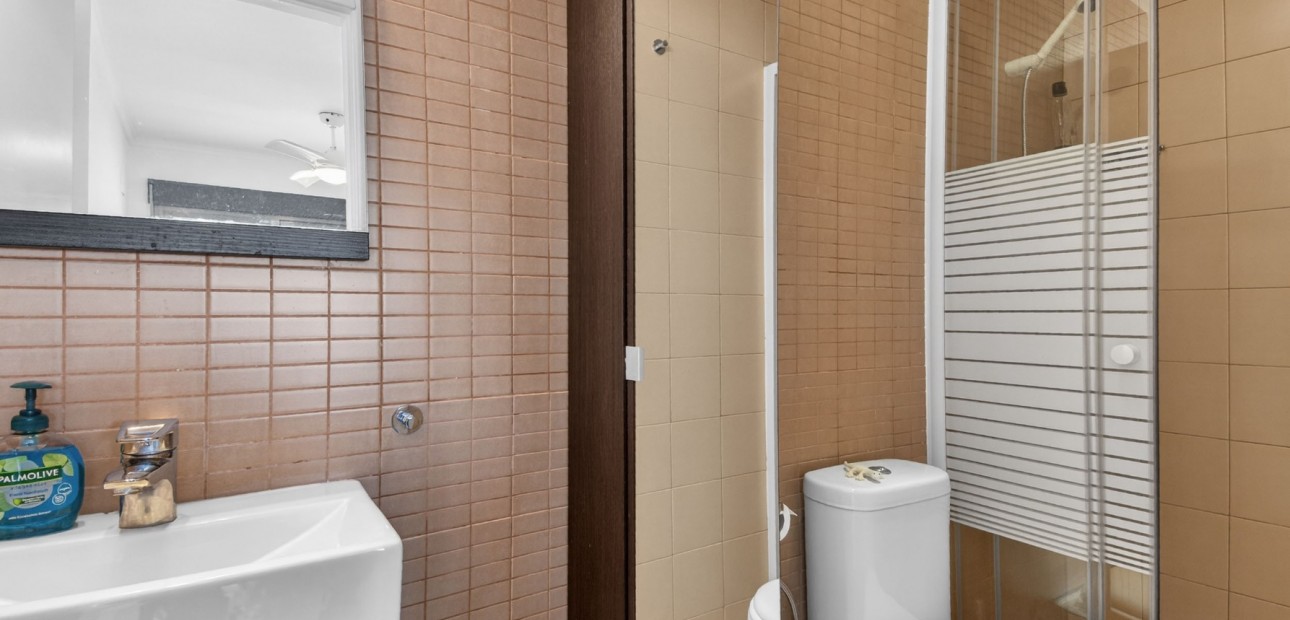 Herverkoop - Appartement / flat -
Guardamar - CENTRO