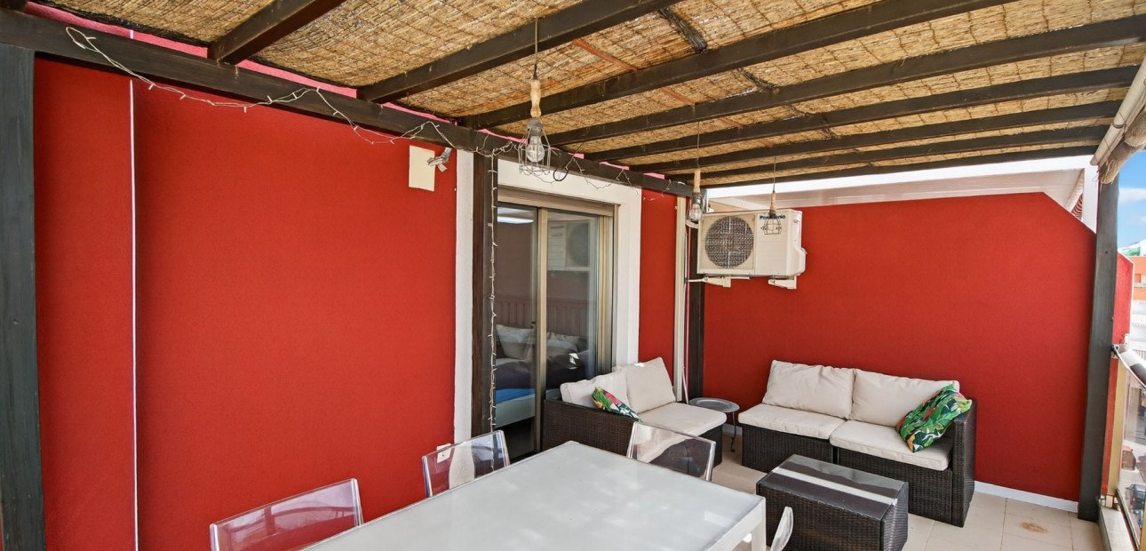 Herverkoop - Appartement / flat -
Guardamar - CENTRO