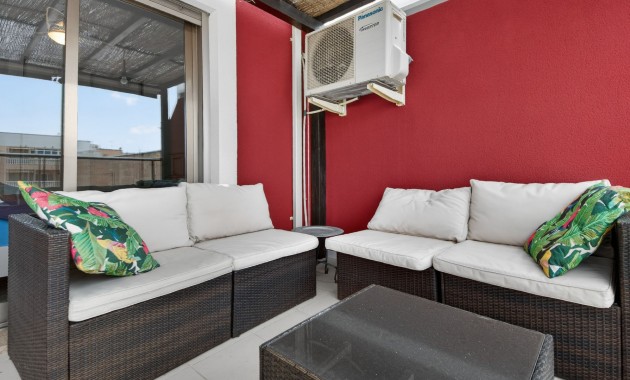 Herverkoop - Appartement / flat -
Guardamar - CENTRO