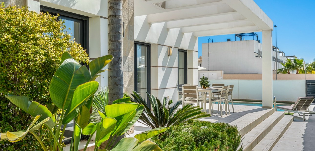 Herverkoop - Detached Villa -
Ciudad Quesada - Doña Pepa