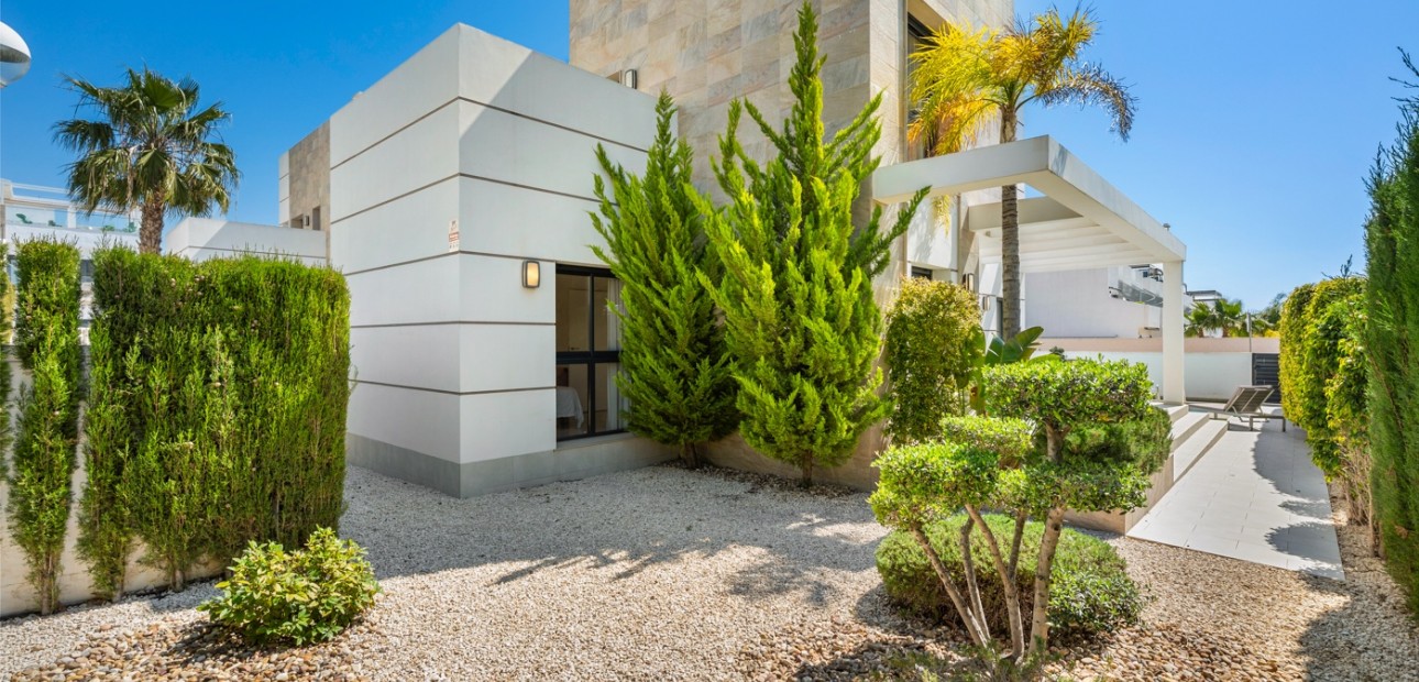 Herverkoop - Detached Villa -
Ciudad Quesada - Doña Pepa