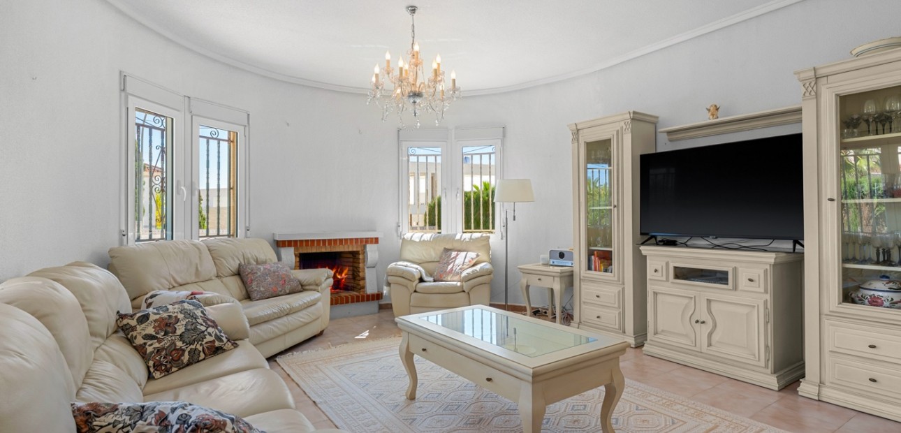 Herverkoop - Detached Villa -
Ciudad Quesada - Ciudad Quesada - Town