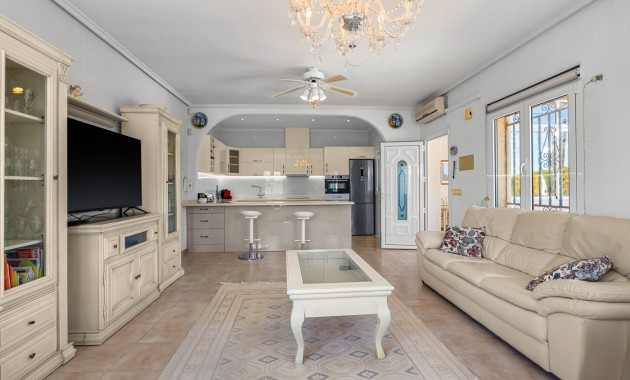 Herverkoop - Detached Villa -
Ciudad Quesada - Ciudad Quesada - Town