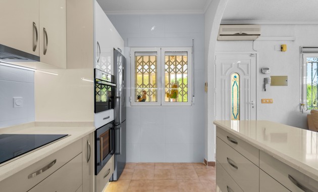 Herverkoop - Detached Villa -
Ciudad Quesada - Ciudad Quesada - Town