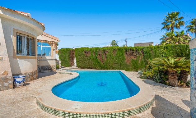 Herverkoop - Detached Villa -
Ciudad Quesada - Ciudad Quesada - Town