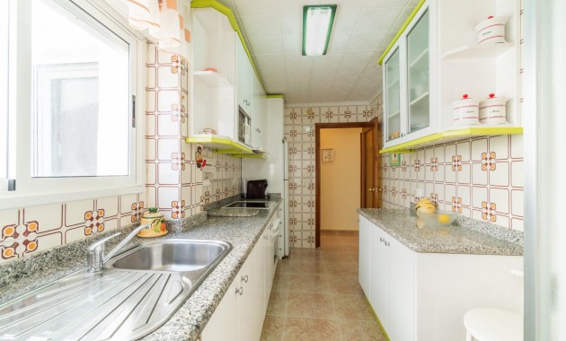 Herverkoop - Penthouse -
Torrevieja - Playa del cura