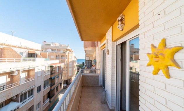 Herverkoop - Penthouse -
Torrevieja - Playa del cura