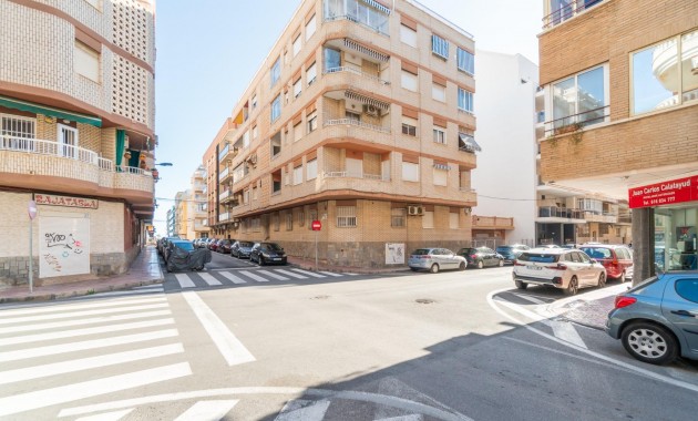 Herverkoop - Penthouse -
Torrevieja - Playa del cura