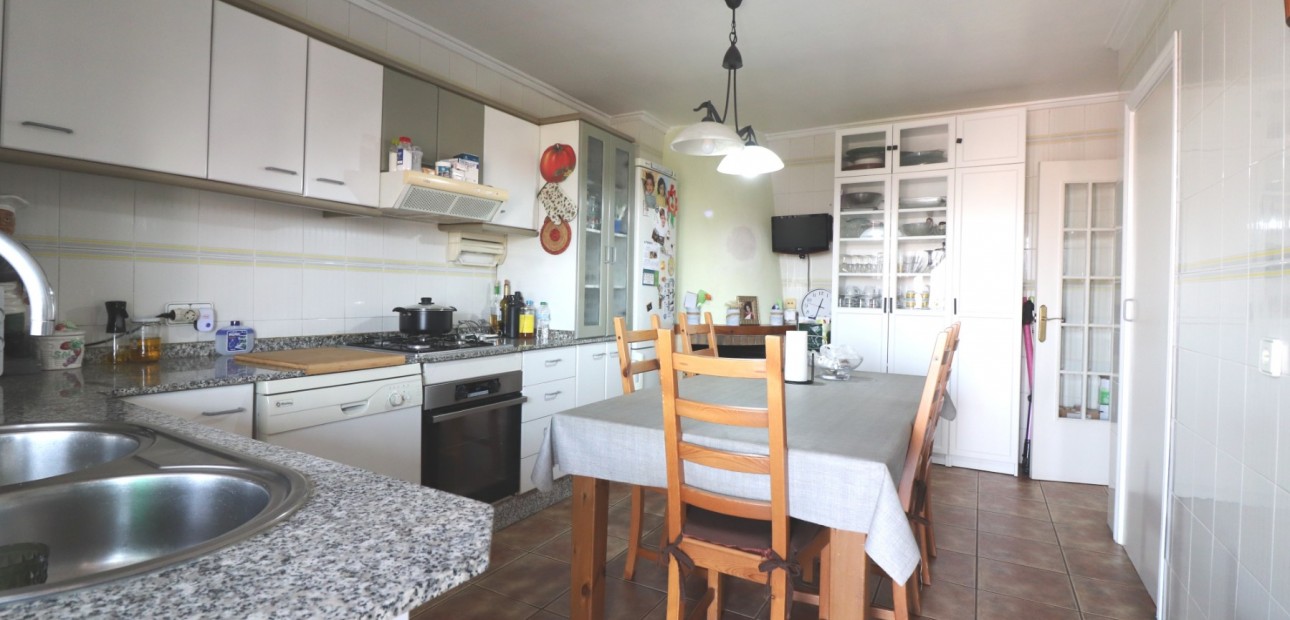 Sale - Apartment / flat -
Dolores - Dolores - Town