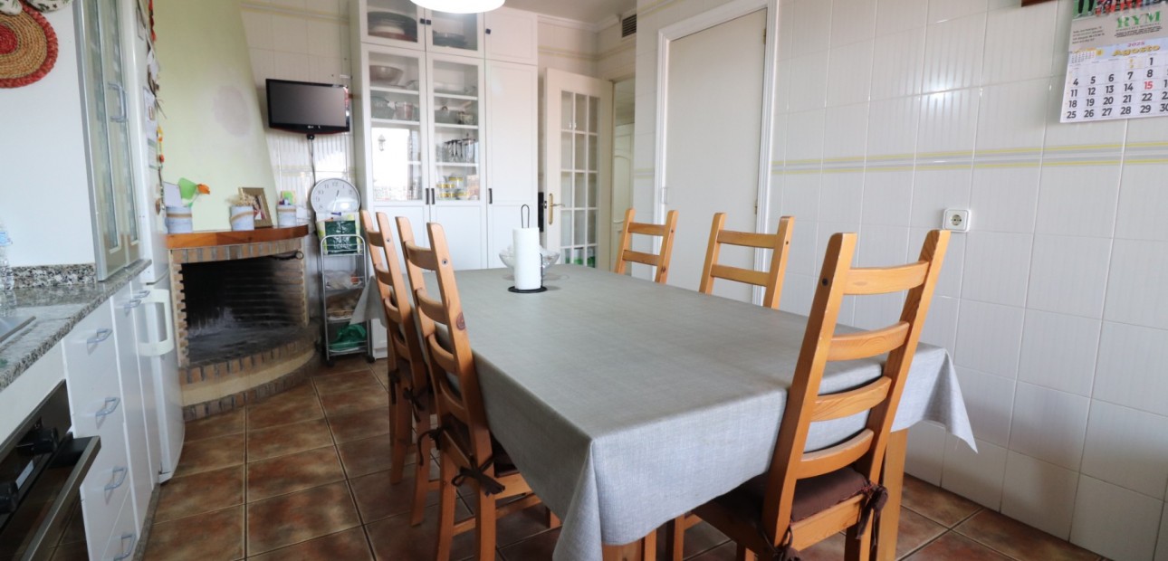 Sale - Apartment / flat -
Dolores - Dolores - Town