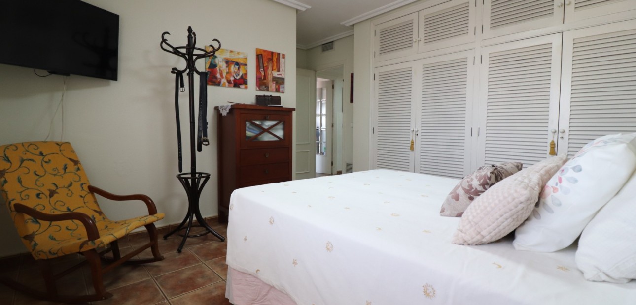 Sale - Apartment / flat -
Dolores - Dolores - Town