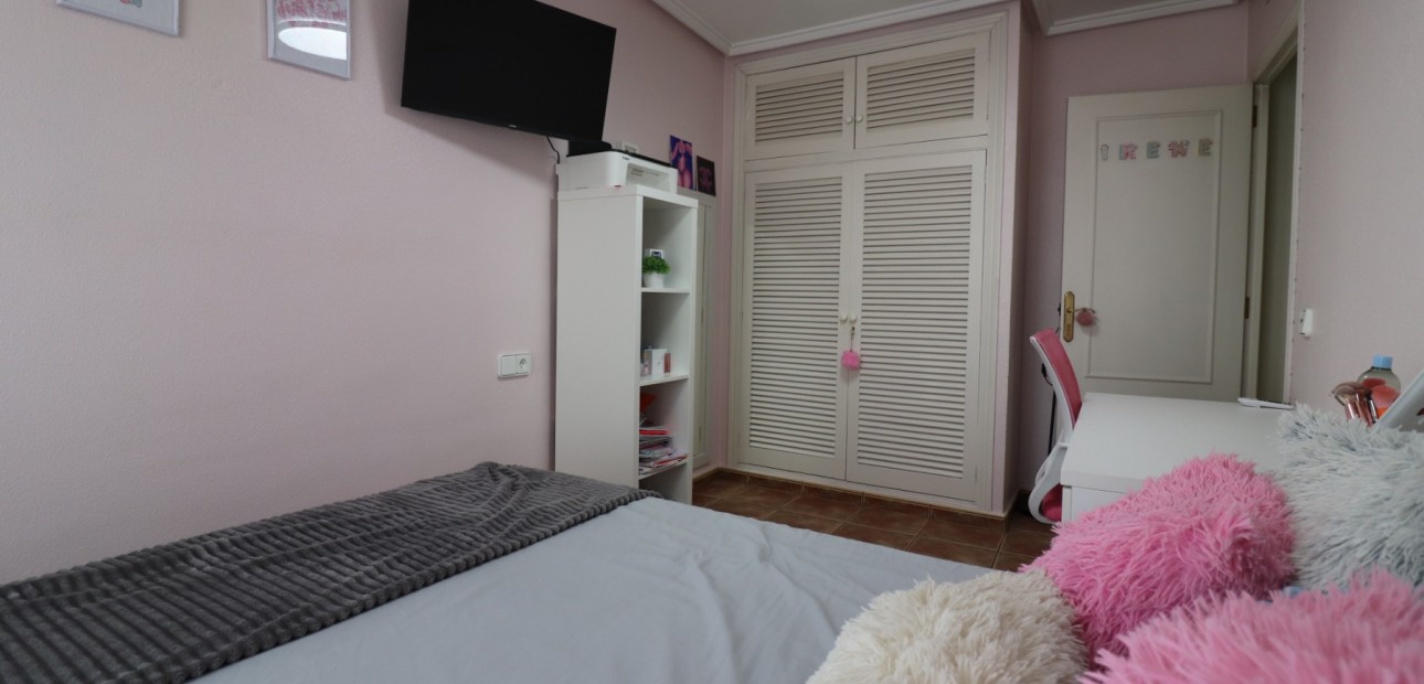 Sale - Apartment / flat -
Dolores - Dolores - Town