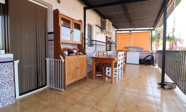Sale - Apartment / flat -
Dolores - Dolores - Town
