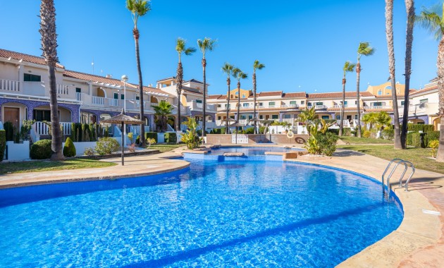 Sale - Apartment / flat -
Ciudad Quesada - Ciudad Quesada - Rojales