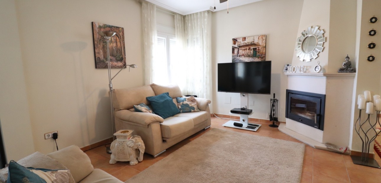 Sale - Semi Detached Villa -
Algorfa - Montebello