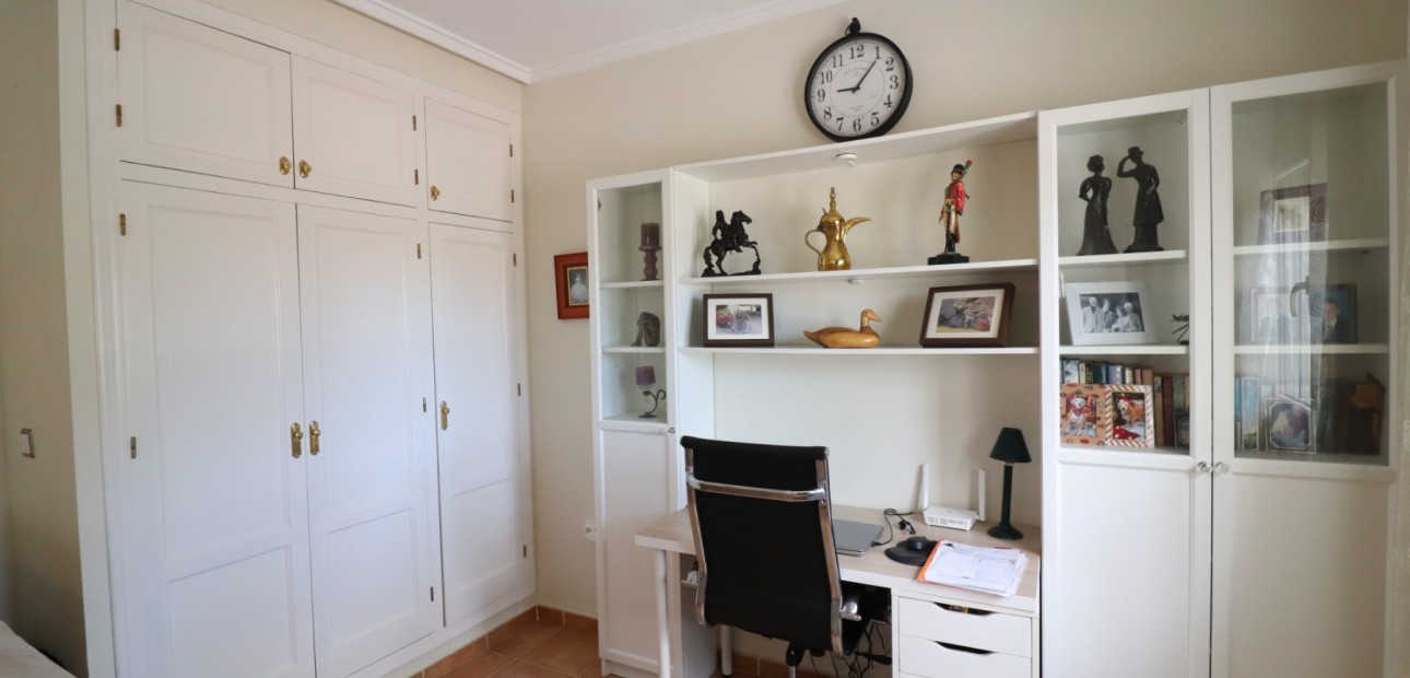 Sale - Semi Detached Villa -
Algorfa - Montebello