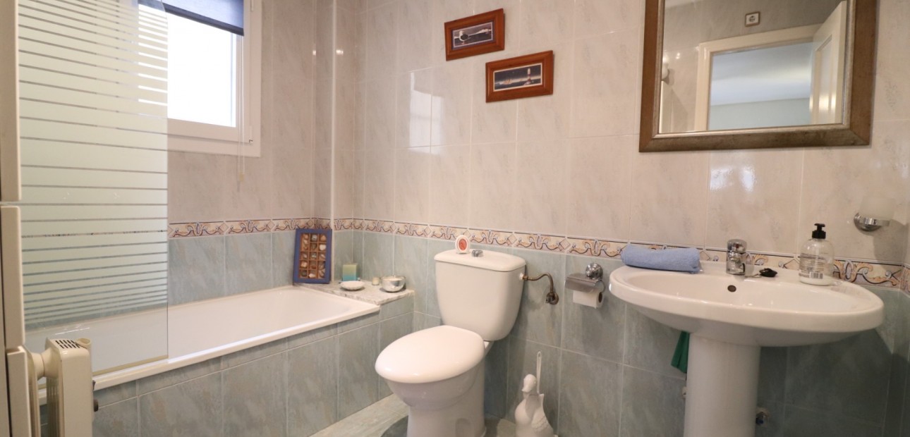 Sale - Semi Detached Villa -
Algorfa - Montebello