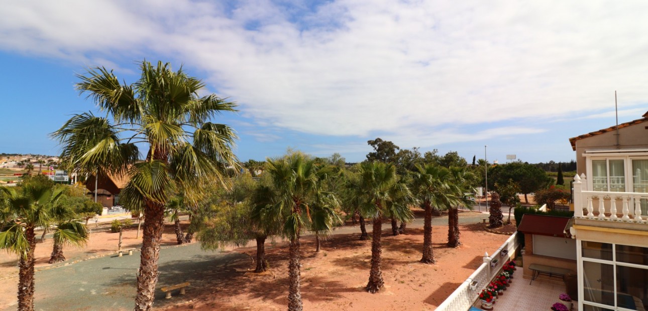 Sale - Semi Detached Villa -
Algorfa - Montebello