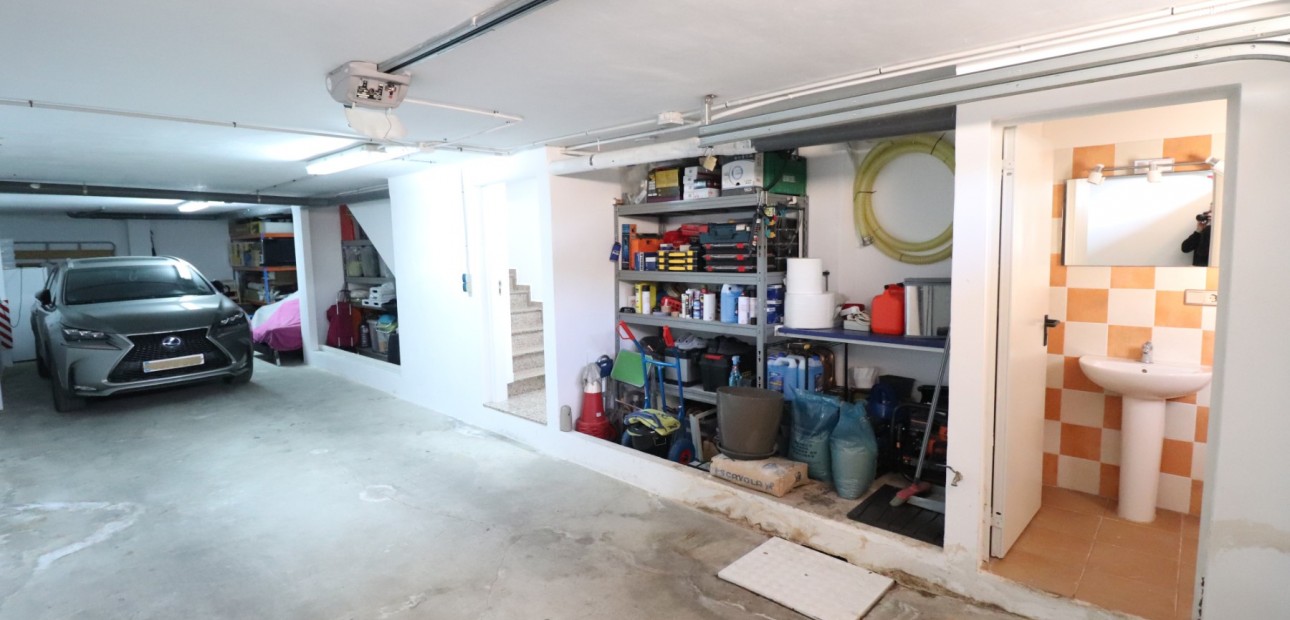 Sale - Townhouse -
Redovan - Redovan - Town