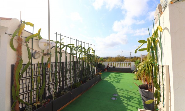 Sale - Townhouse -
Redovan - Redovan - Town