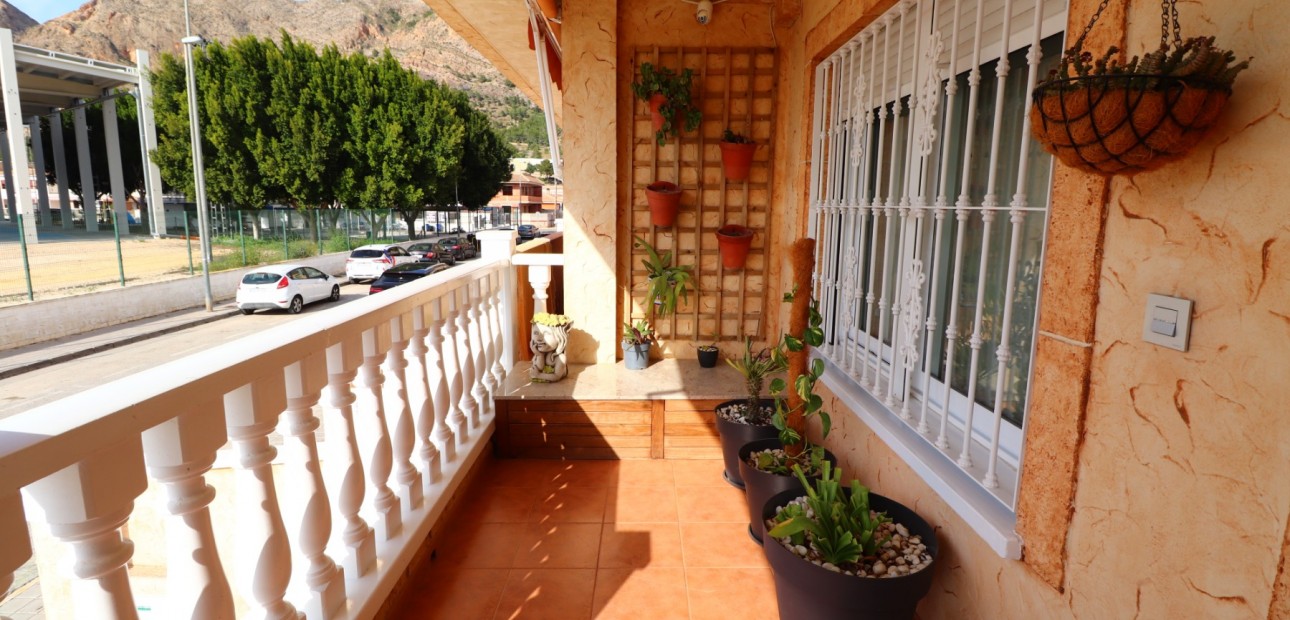 Sale - Townhouse -
Redovan - Redovan - Town