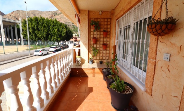 Sale - Townhouse -
Redovan - Redovan - Town