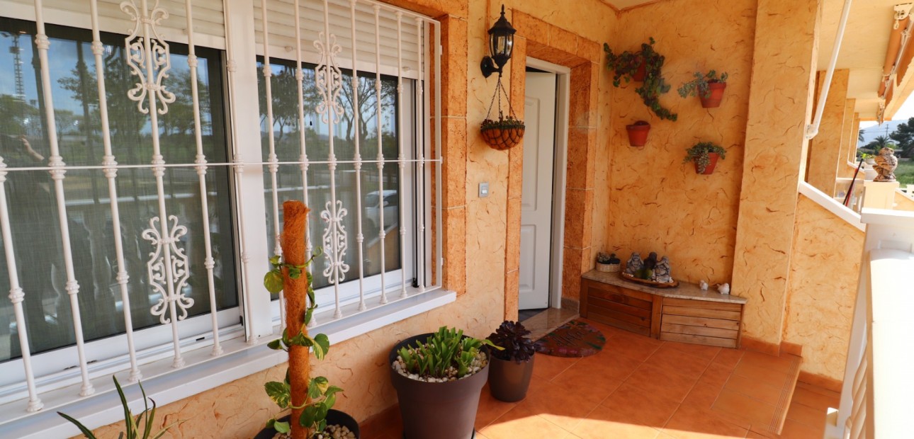 Sale - Townhouse -
Redovan - Redovan - Town