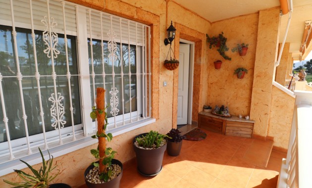 Sale - Townhouse -
Redovan - Redovan - Town