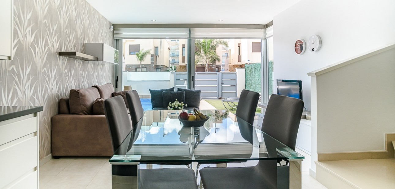 Sale - Villa -
San Pedro del Pinatar - Lo Pagan