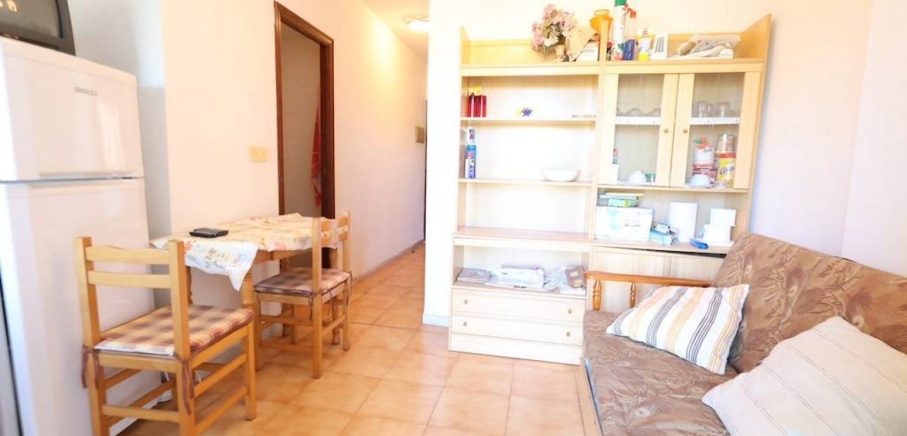 Sale - Apartment / flat -
Torrevieja - La Mata pueblo