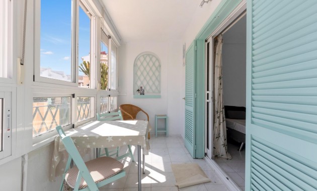 Herverkoop - Studio -
Torrevieja - Los Europeos