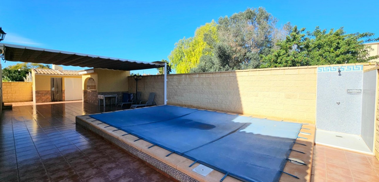 Herverkoop - Villa -
San Fulgencio - San fulgencio pueblo