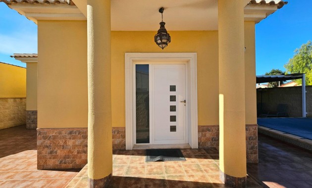 Herverkoop - Villa -
San Fulgencio - San fulgencio pueblo