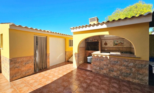 Herverkoop - Villa -
San Fulgencio - San fulgencio pueblo