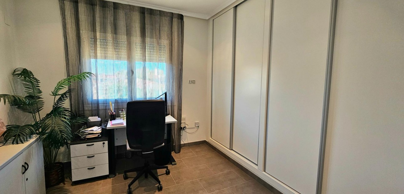 Herverkoop - Villa -
San Fulgencio - San fulgencio pueblo